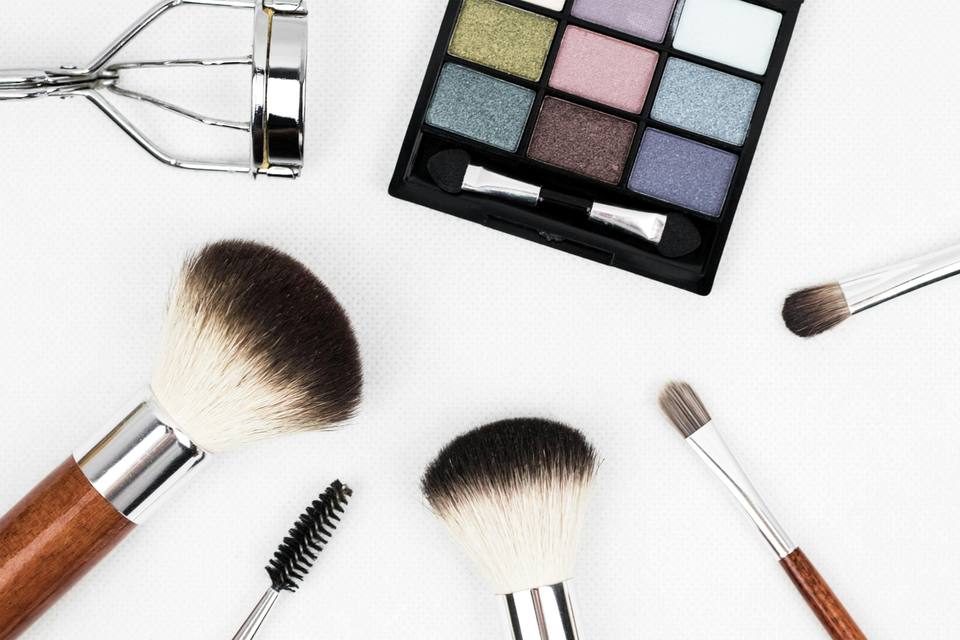 https://permanentmakeupofatlanta.com/images/expert-fut-techniques.jpg