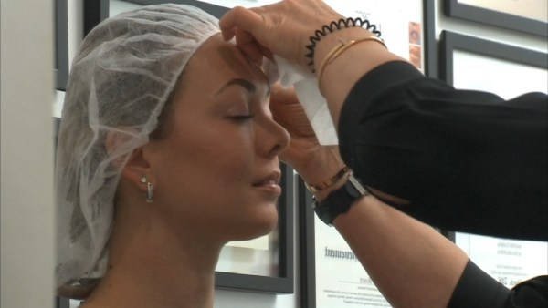 Cosmetic craze raising eyebrows